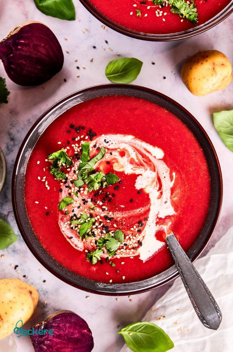 Cremige rote Bete Suppe - perfekt für den Herbst